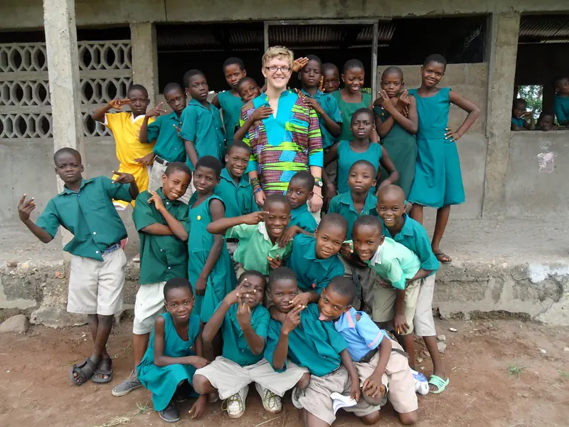 Volunteer abroad for a month